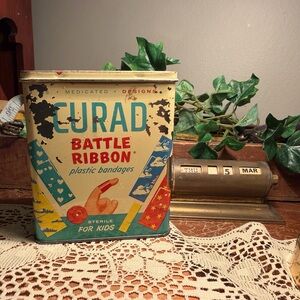 Vintage CURAD Battle Ribbon Tin - Colorful Kids Bandages